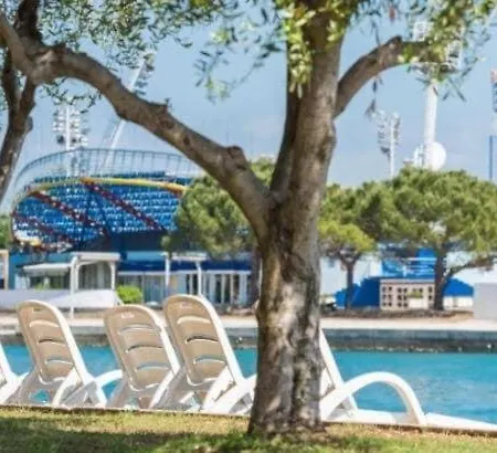 Mirna Stress Free Vol.2 Umag